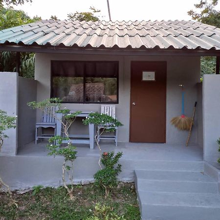 Siam Flora Resort Koh Lanta Exterior foto