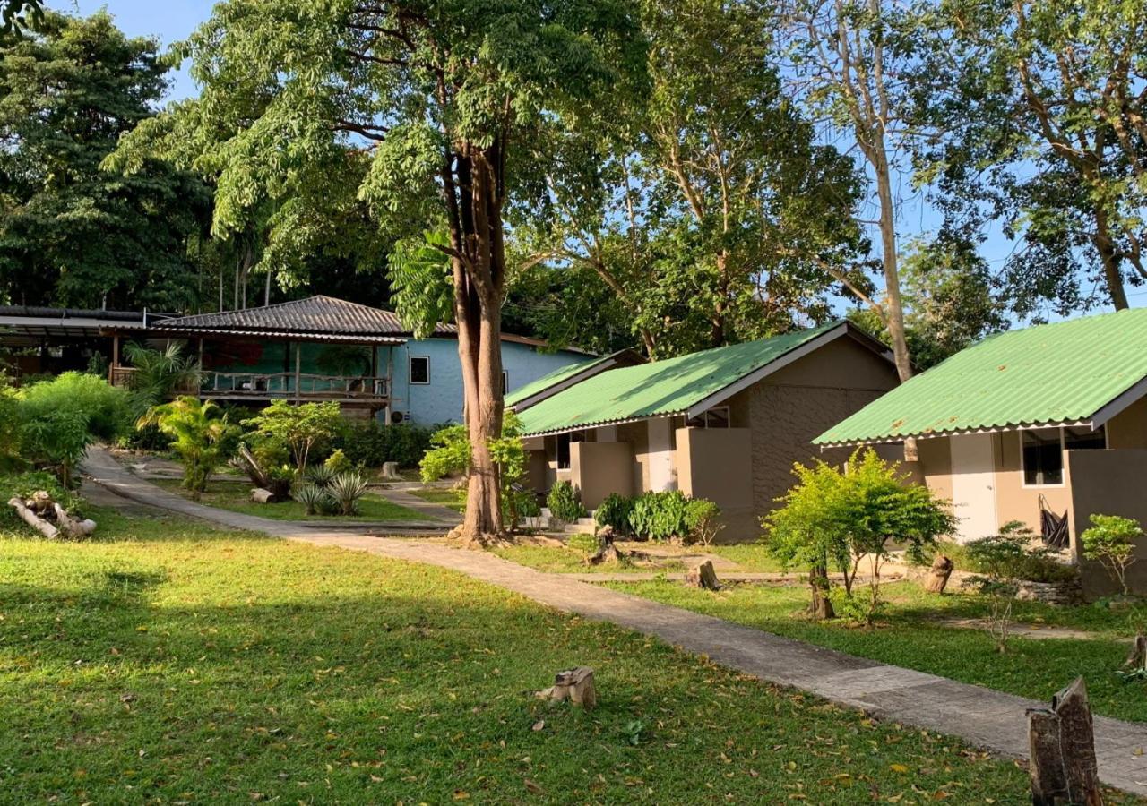 Siam Flora Resort Koh Lanta Exterior foto