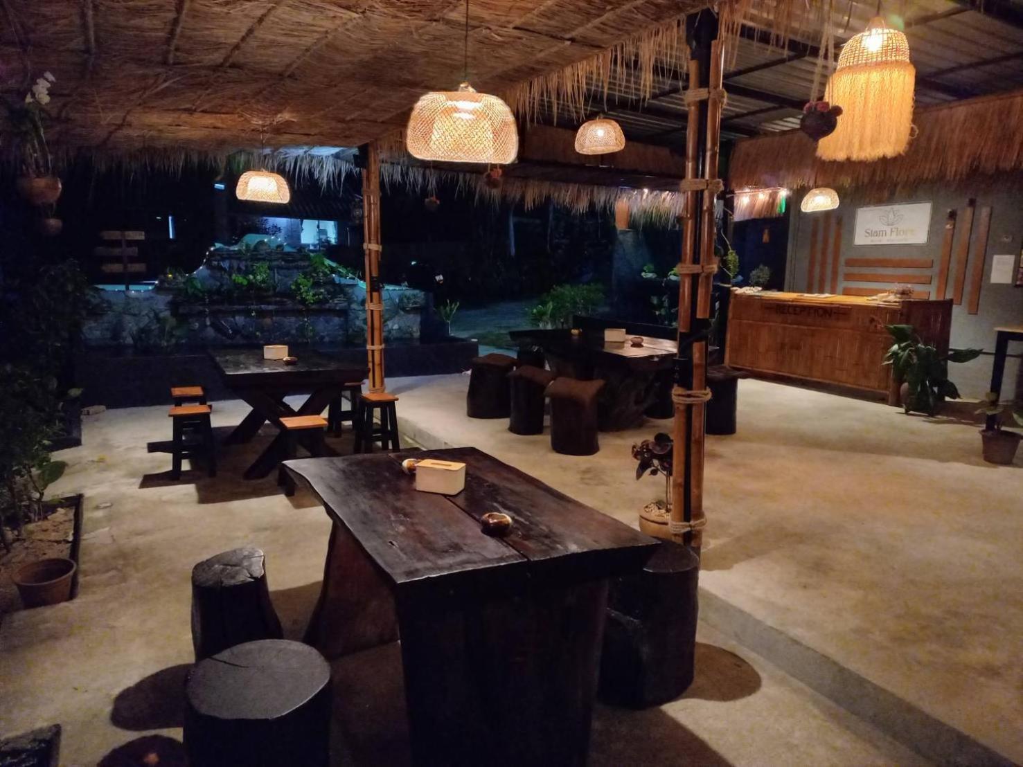 Siam Flora Resort Koh Lanta Exterior foto