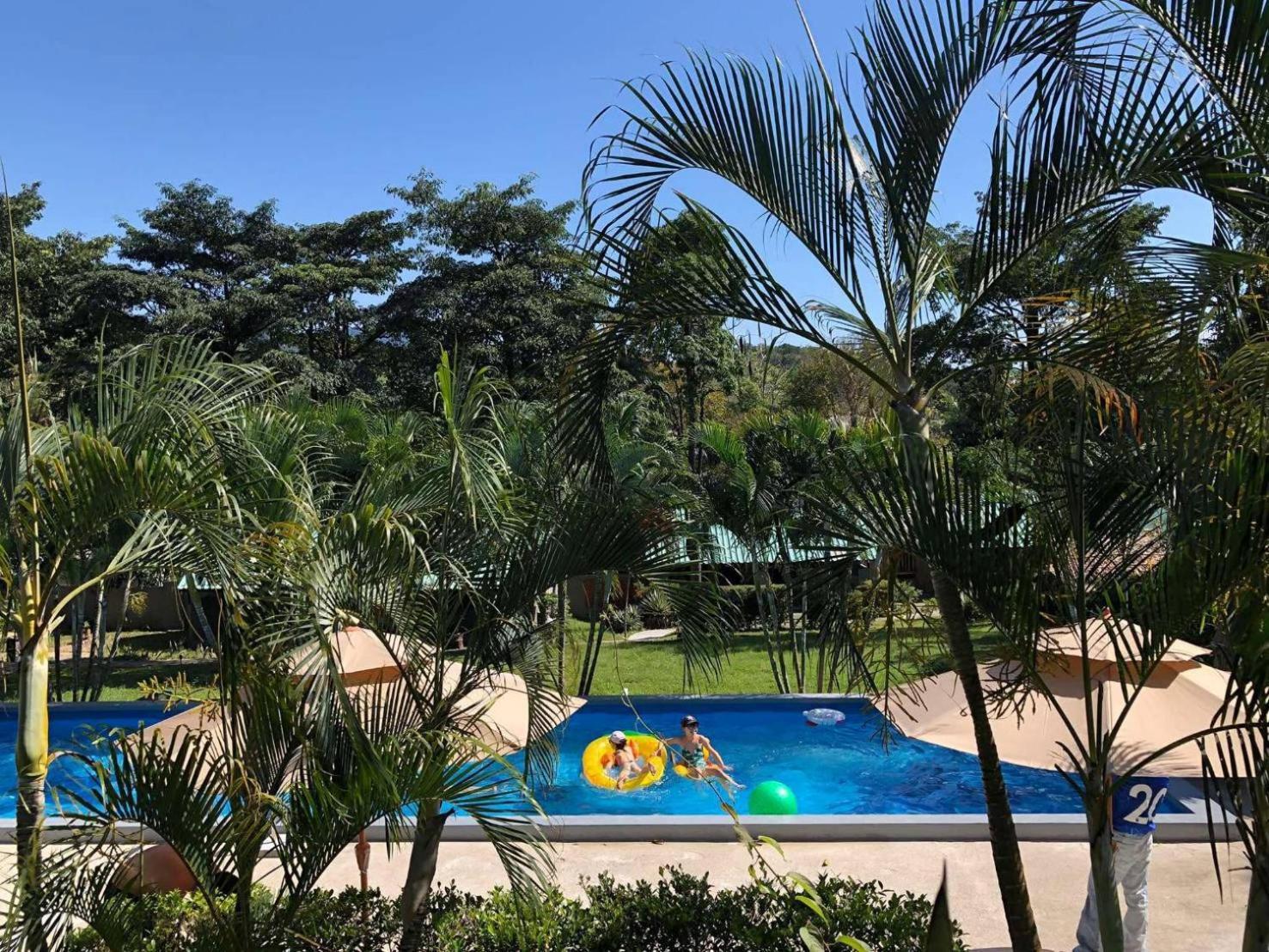Siam Flora Resort Koh Lanta Exterior foto