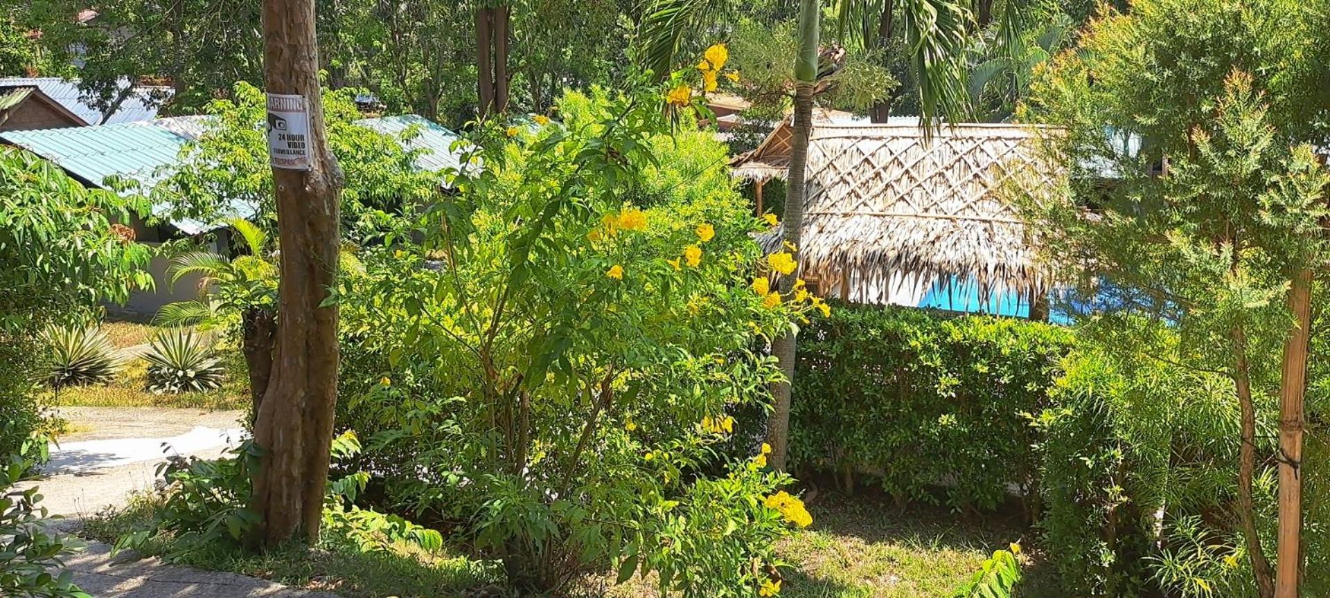 Siam Flora Resort Koh Lanta Quarto foto